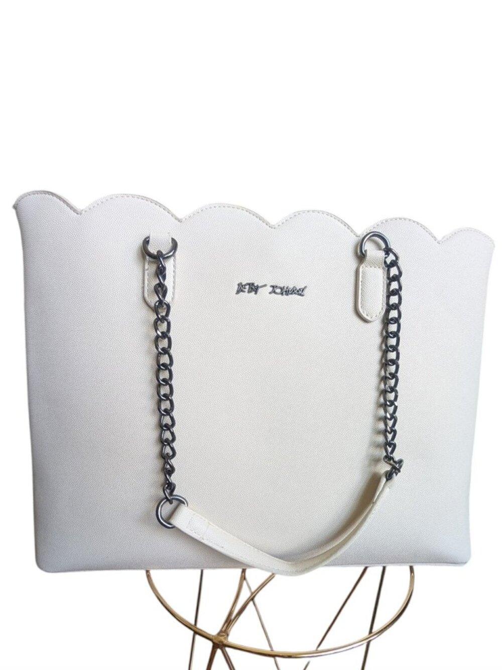 White Scalloped Betsey Johnson Tote With Detachable Coin Purse